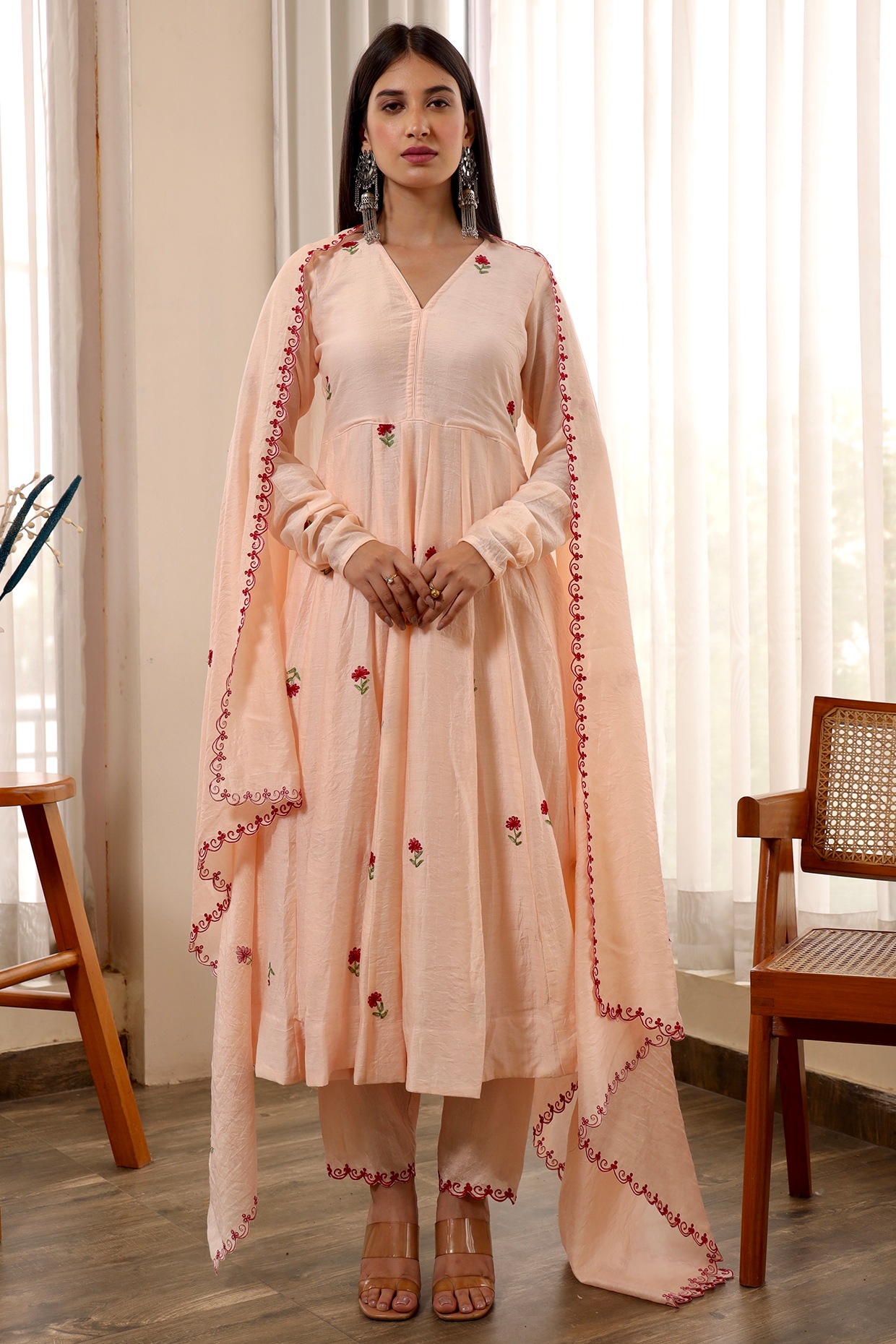Cream Chanderi Anarkali Suits, Cream Chanderi Anarkali Salwar Kameez and  Cream Chanderi Anarkali Salwar Suits Online Shopping
